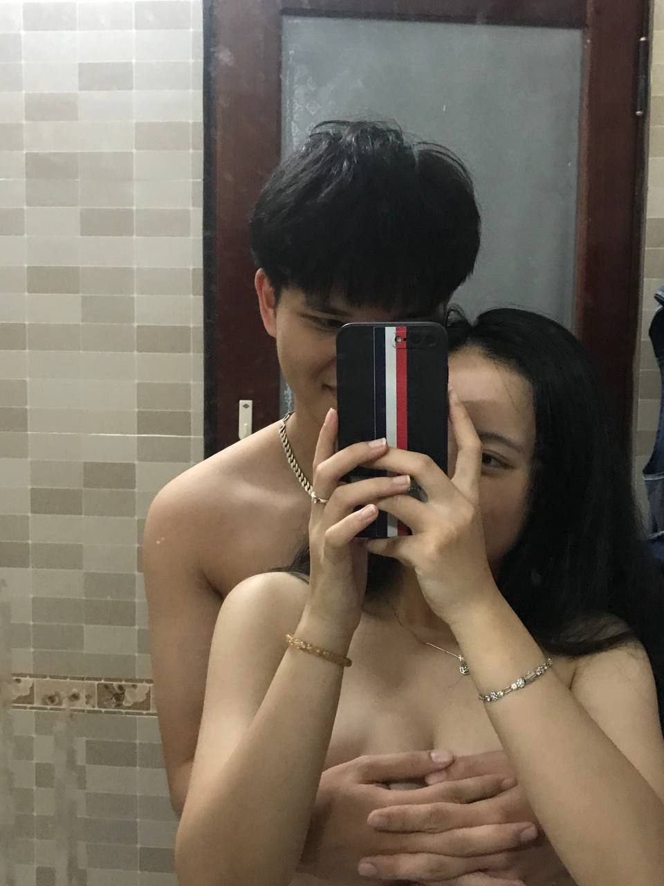 ?Nữ thần hàng đầu? Siêu tất kiểm soát 180 chân dài nữ thần ▌Táo ▌Bài viết đầu tiên của bạn cùng phòng Sao băng lần đầu gặp gỡ trên giường điệu đà và sôi nổi