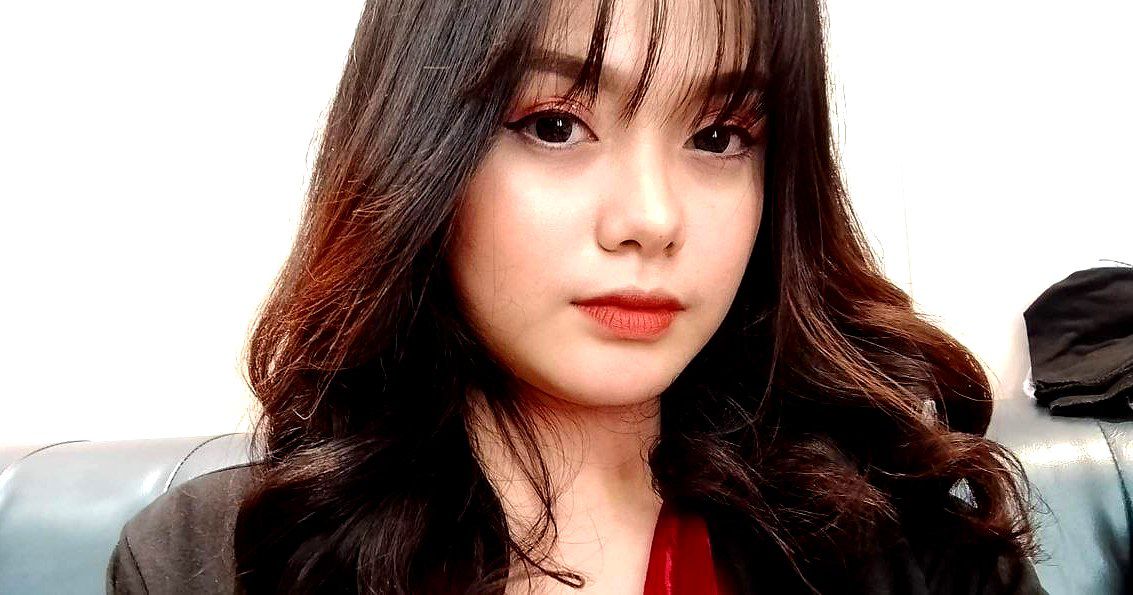 Momo Sakura đi thực tập với kỹ năng làm tình loại giỏi