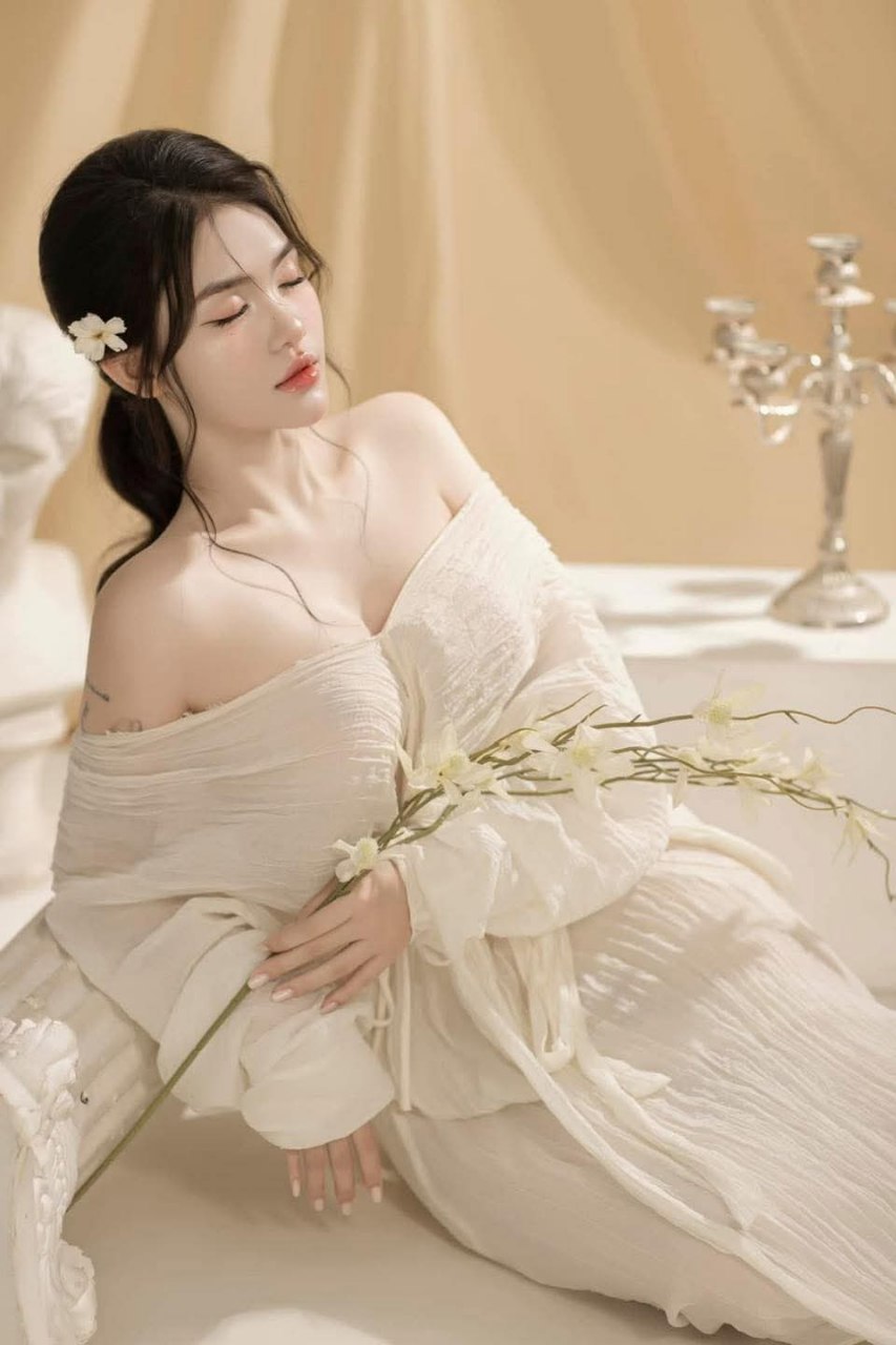 Lên đỉnh khi được người yêu cầu hôn, nhưng có gì đó sai sai